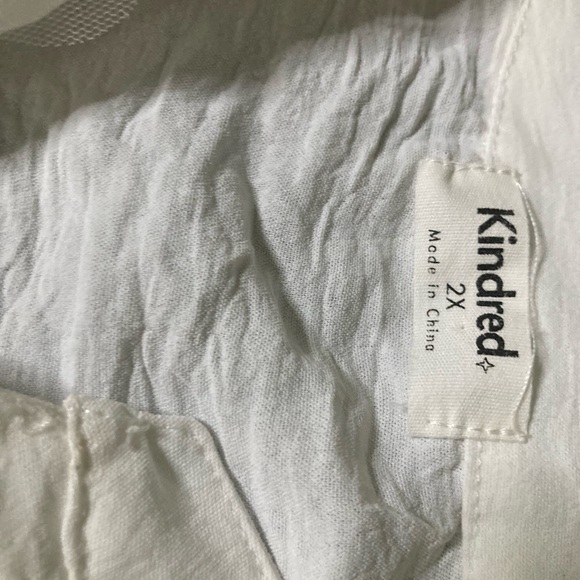 Kindred Hand-Embroidered Sequin & Faux Pearl Blouse - Picture 2 of 8